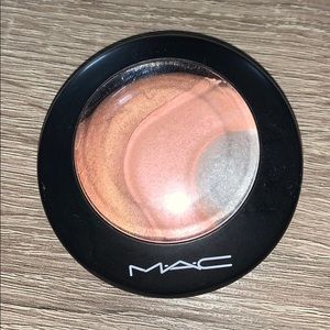 Mac mineralize skin finish highlight trio